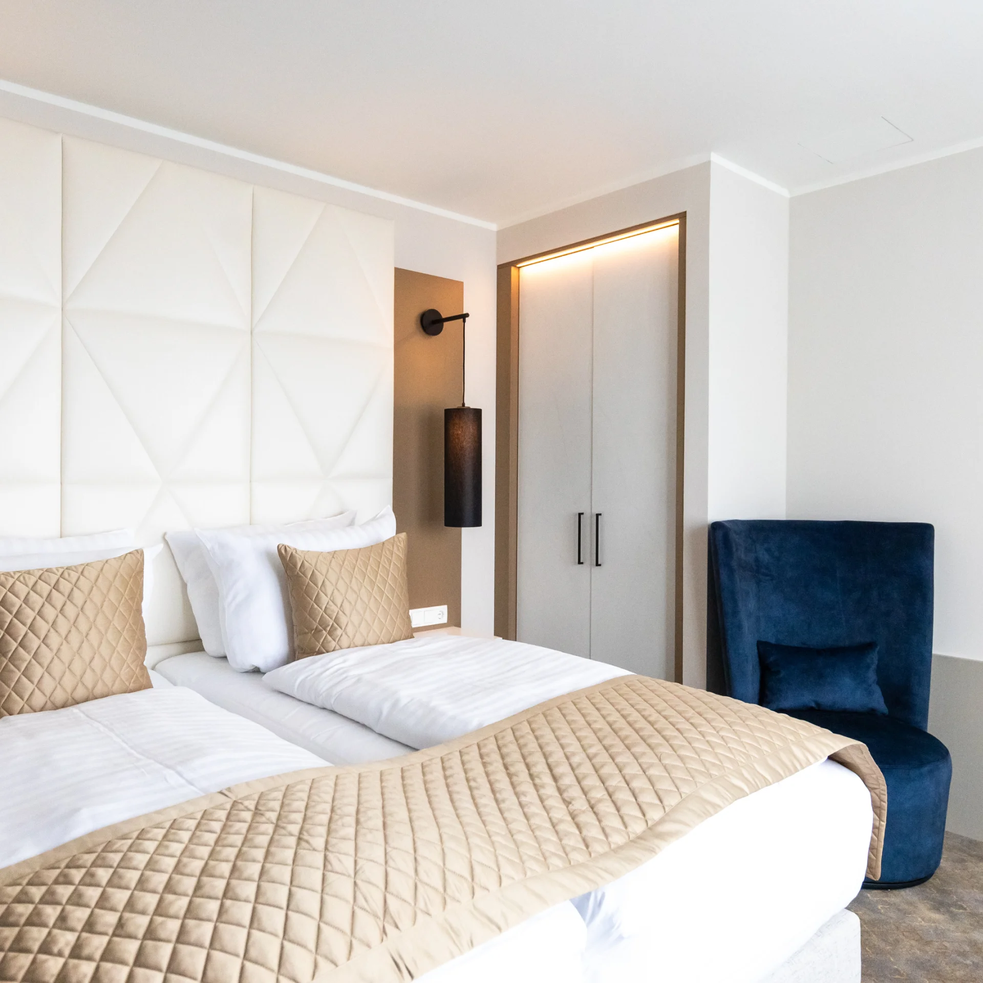 XXXLutz Objekteinrichtung Referenz Hoteleinrichtungen Best Western Premier Hotel Royal Blue