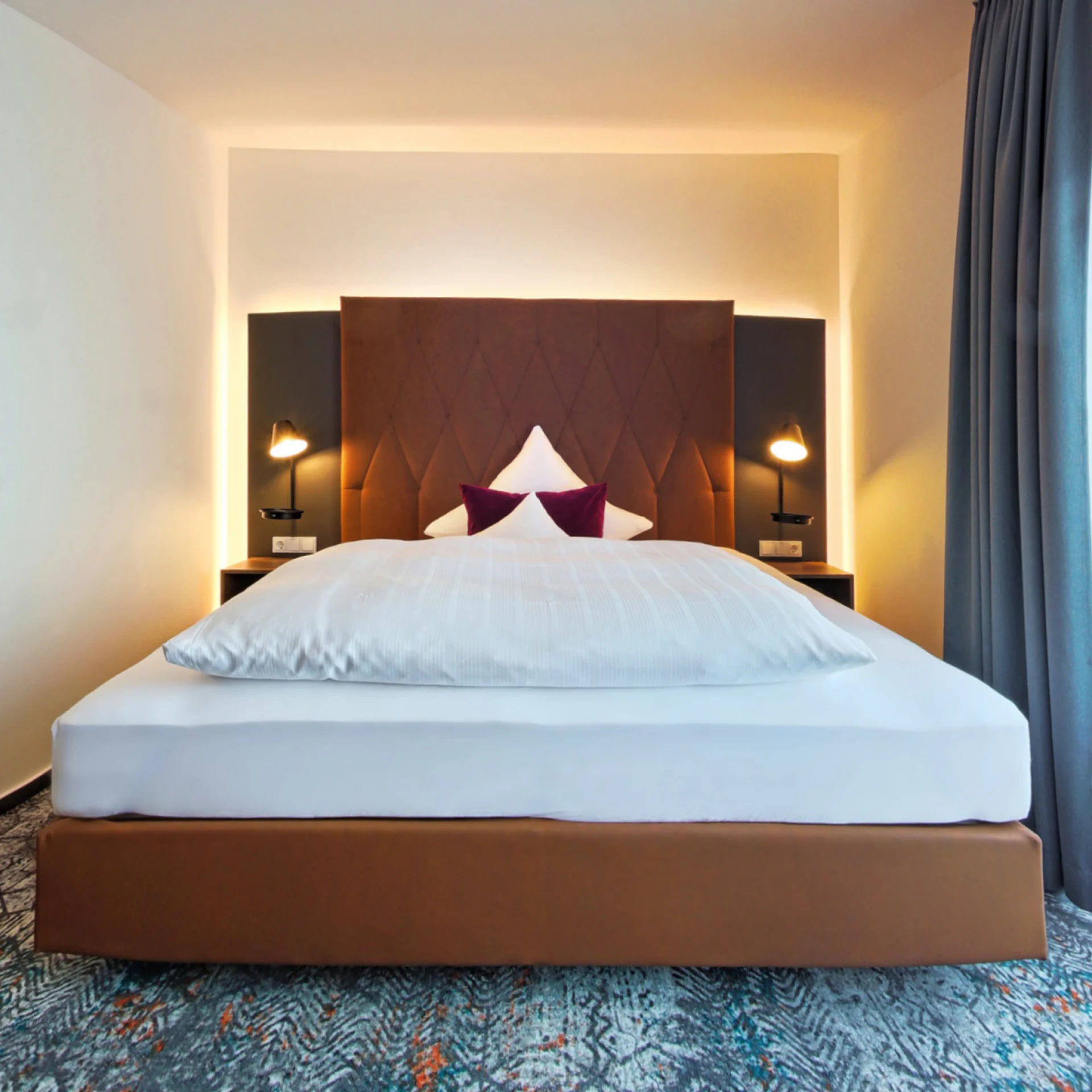 XXXLutz Objekteinrichtung Referenz Hoteleinrichtungen Emils Hotel